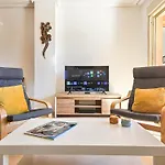 Three Bedroom In Chapas * Marbella