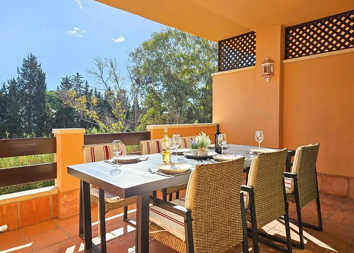 דירה Three Bedroom In Chapas מארבלה