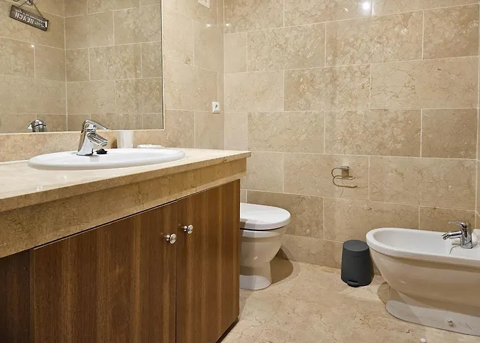 Three Bedroom In Chapas Apartment
